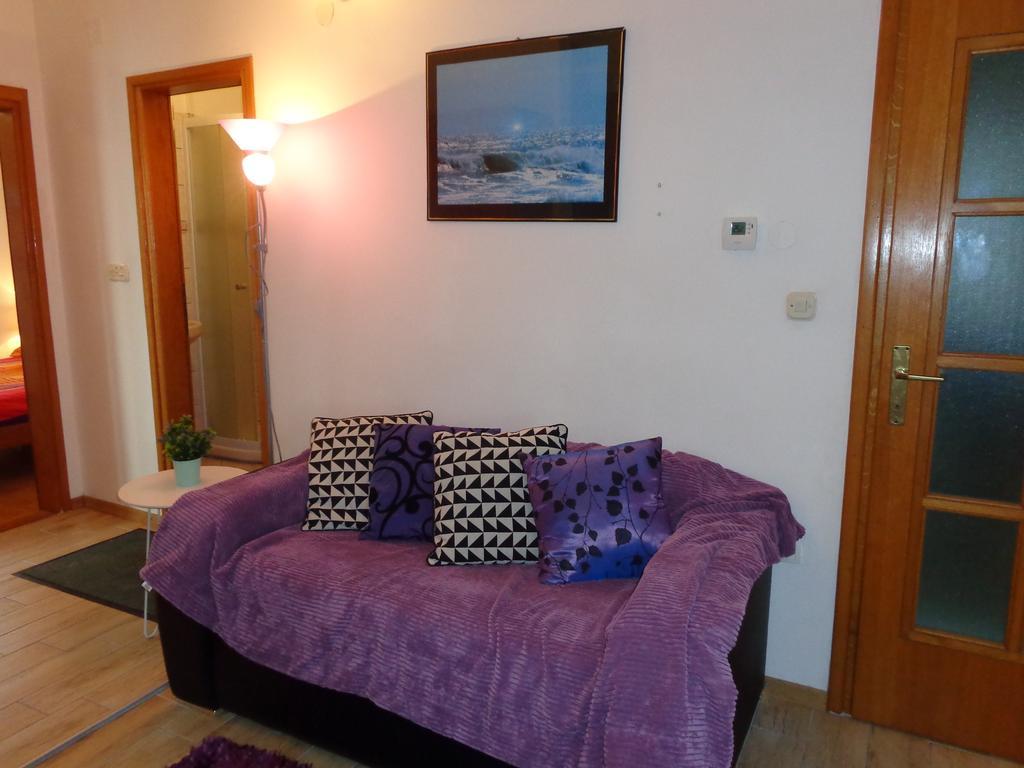 I & S Apartments Vodice Exterior foto