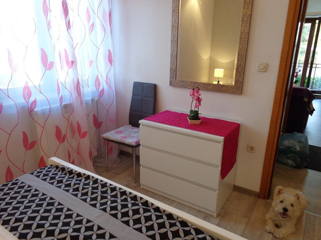 I & S Apartments Vodice Exterior foto